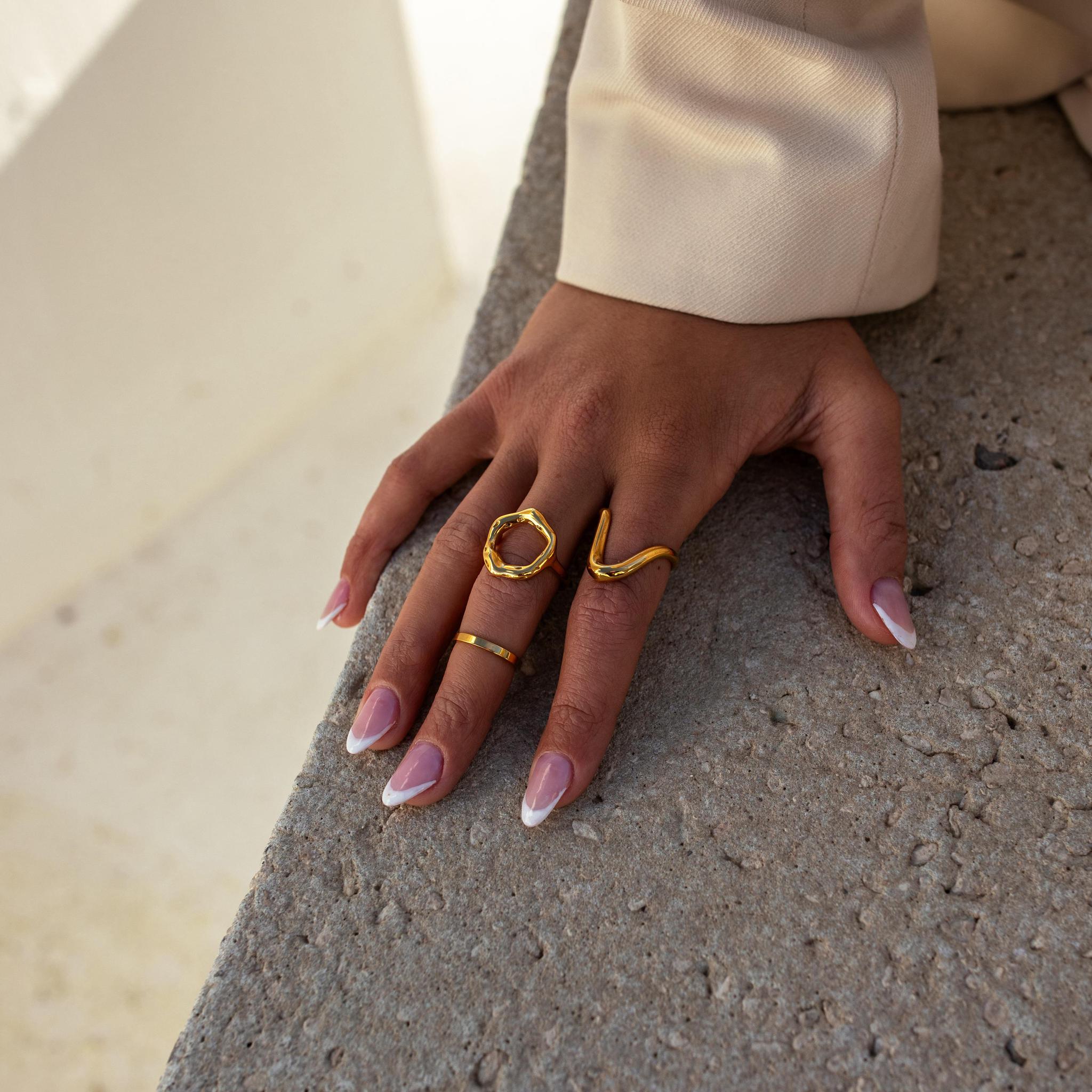 MONACO Band Ring
