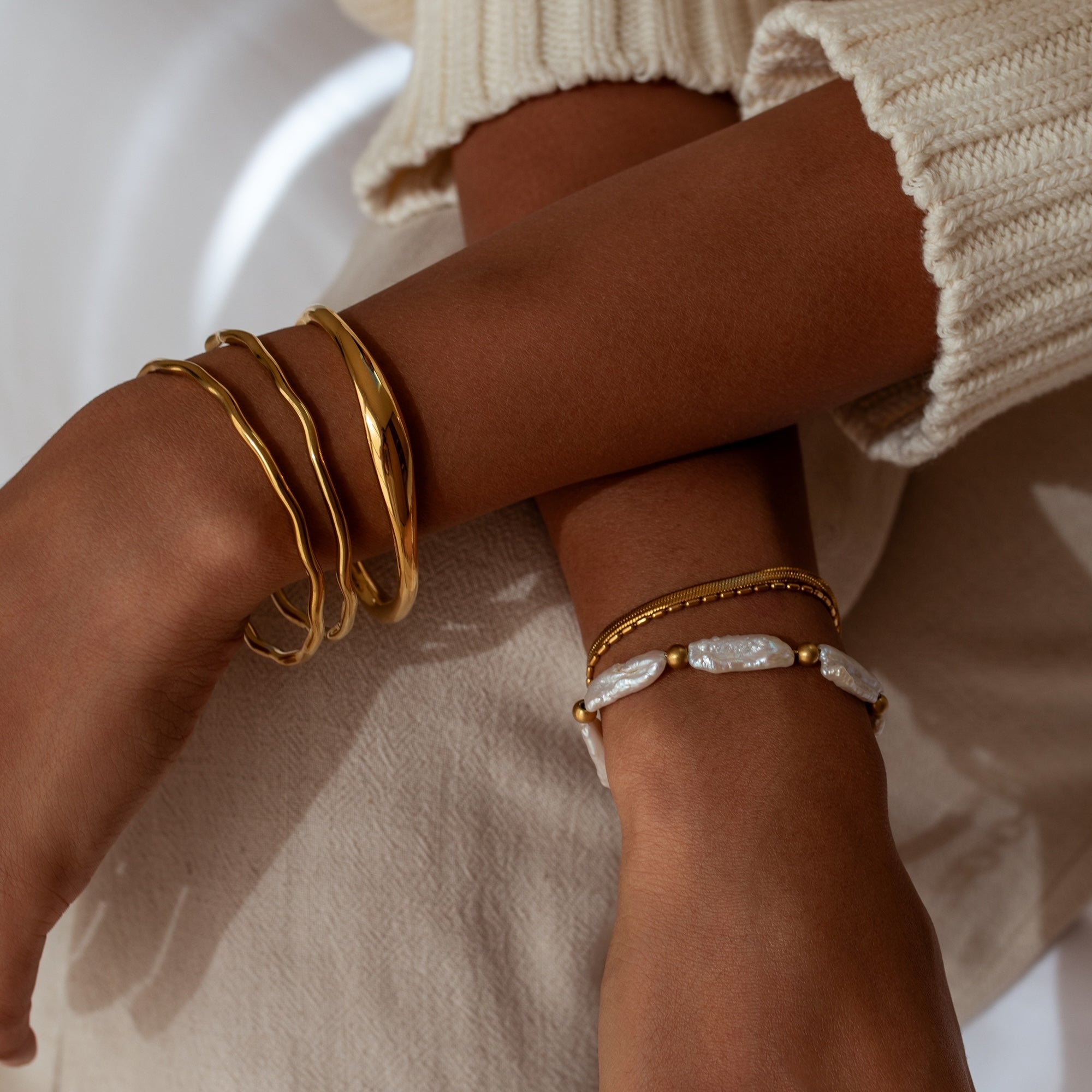 COMO Sculpted Cuff